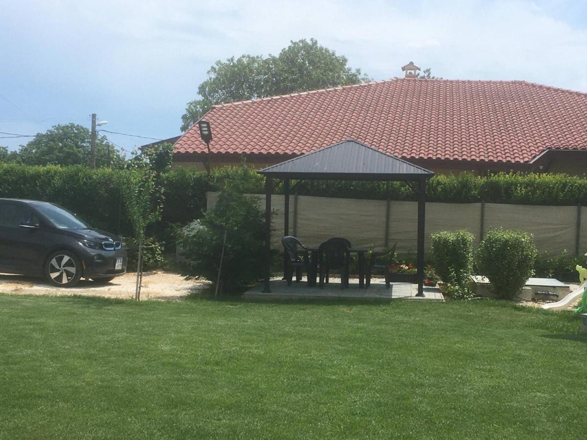 Karia Apartments Шабла Экстерьер фото